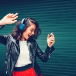 https://onlinecustomessays.com/2022/deconstructing-the-relationship-between-music-and-mental-health.html